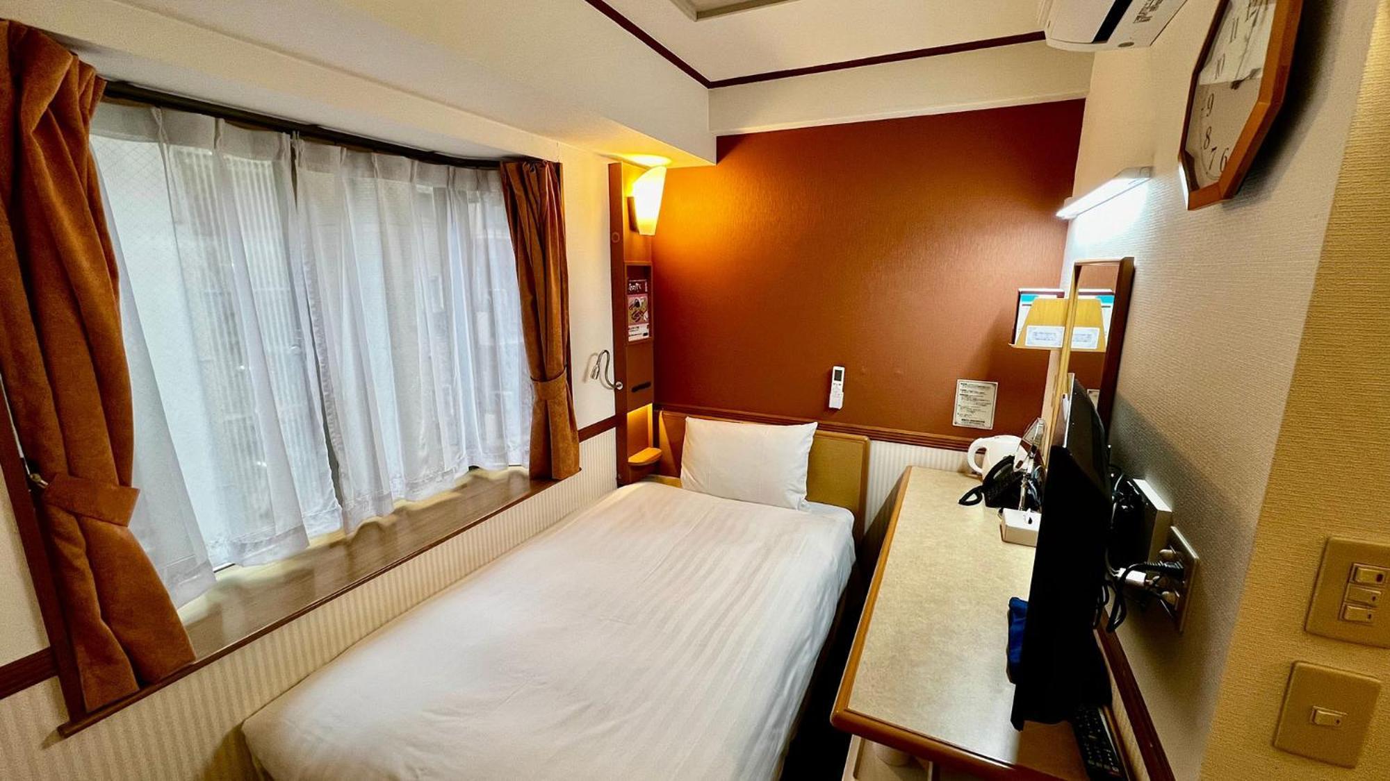 Toyoko Inn Shin-Yokohama Ekimae Honkan Exterior foto